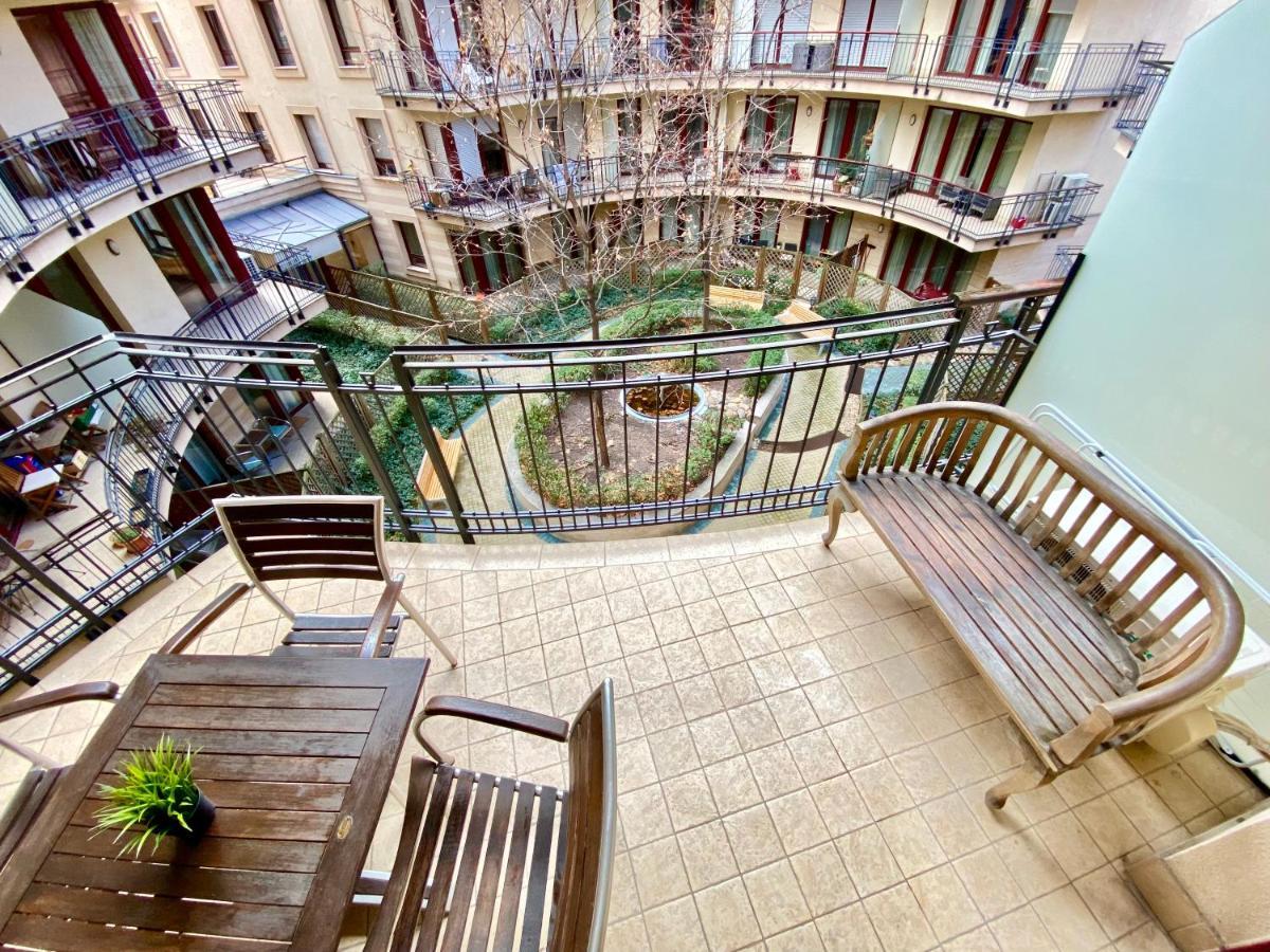 Downtown Vibe-Kiraly II Apts W Private Balcony Budapest Exterior photo